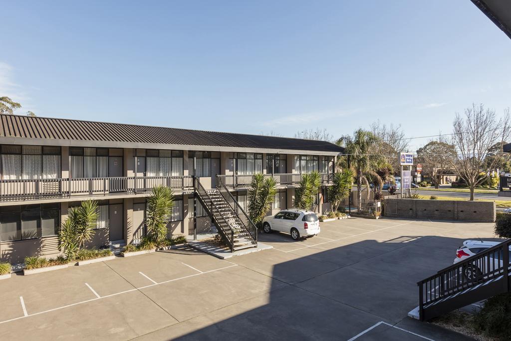 Best Western Governor Gipps Motor Inn Traralgon Exteriör bild